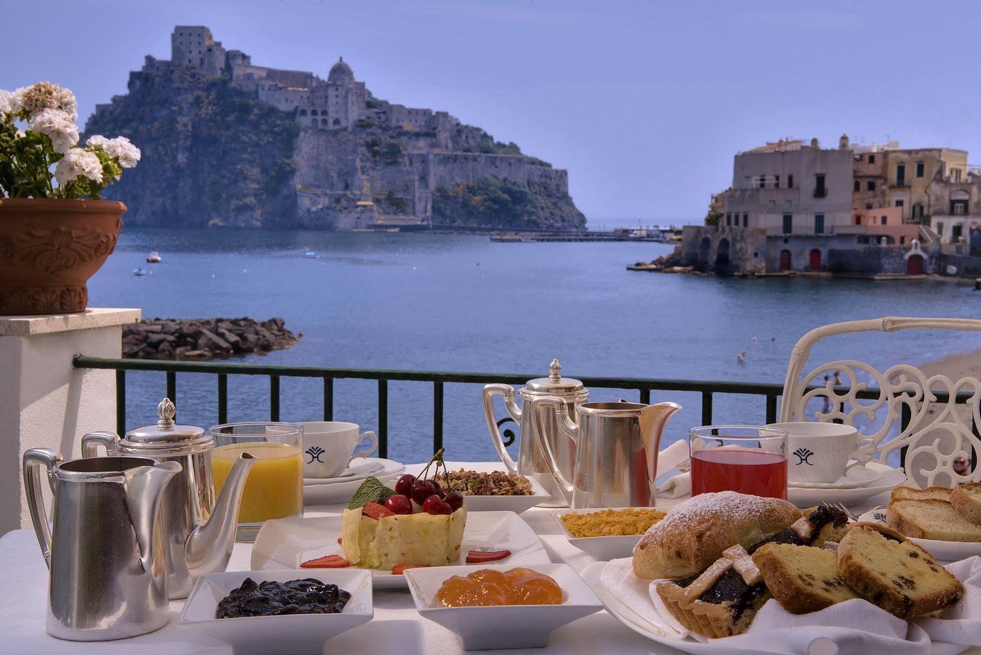 Miramare E Castello Ξενοδοχείο Ίσκια Εστιατόριο φωτογραφία